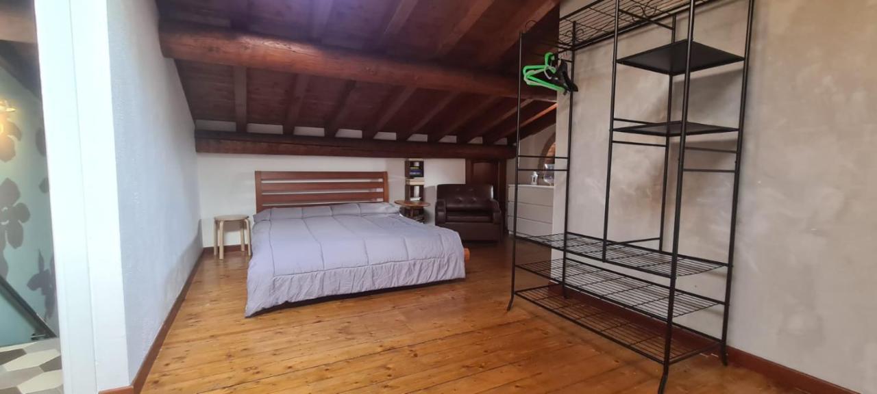 Hotel Garda Family House à Desenzano del Garda Extérieur photo