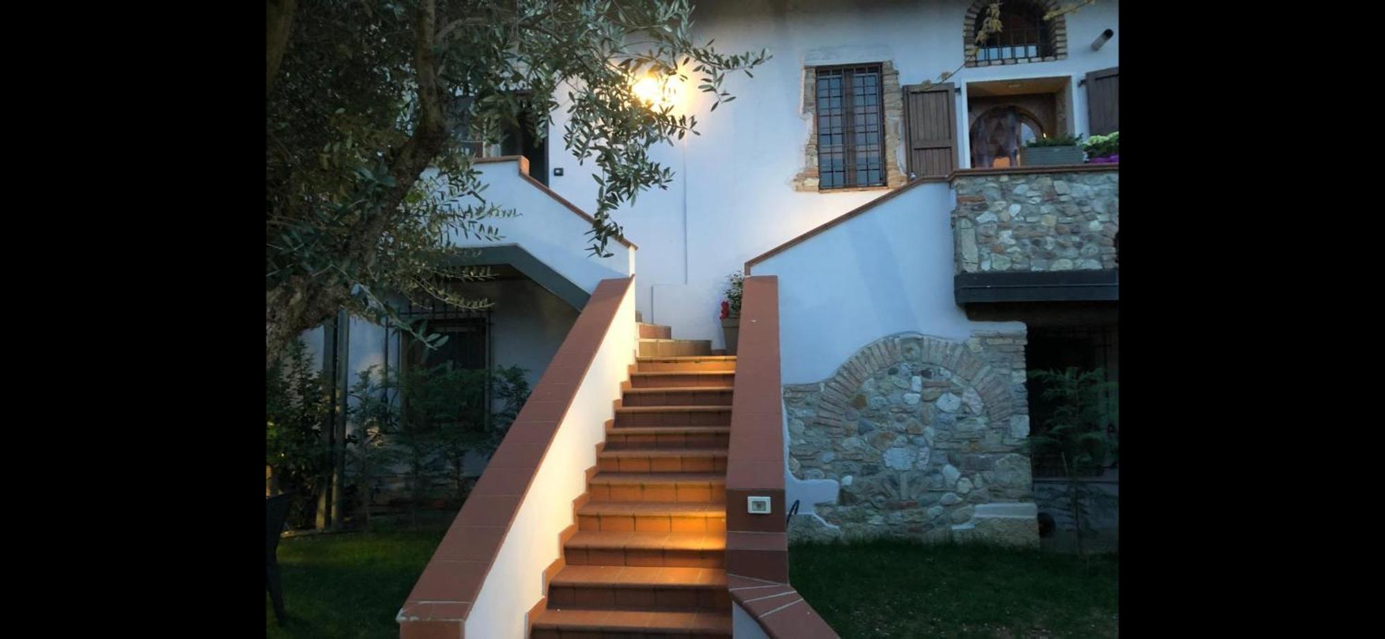 Hotel Garda Family House à Desenzano del Garda Extérieur photo